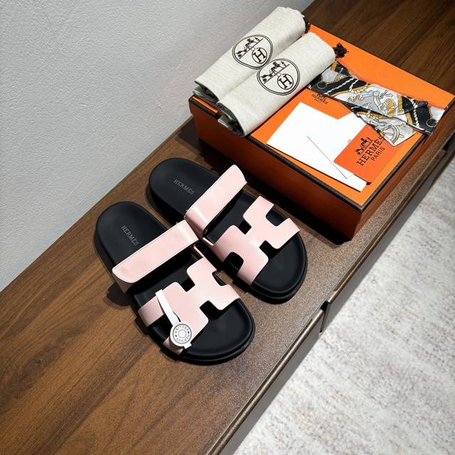 Women's Men's 10 Brand: Hermes Model Number: H8018-210199 Color: New Color Serie