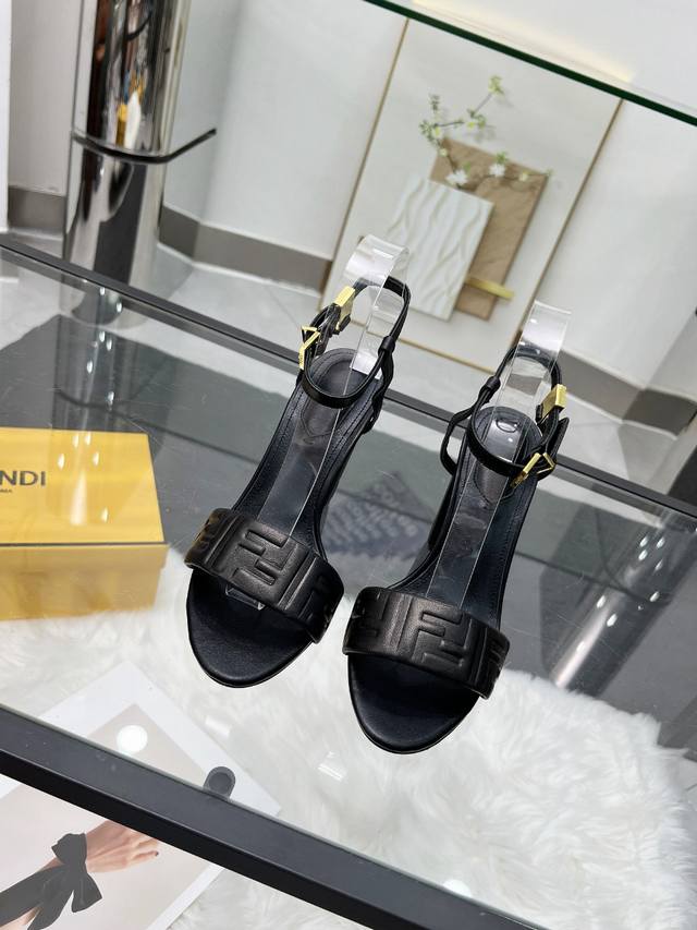 Quantity And Price: Genuine Leather Sole +40 Sizes: 35-40, 41, 42 (Custom-Made)