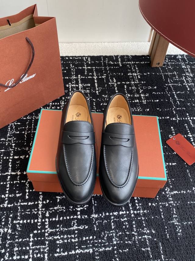 Premium Quality Loropiana 25Ss New Classic High-Sheen Lambskin Loafer. Lp Has Al
