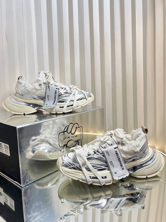 Women Men 2670Vs Spring/Summer Smilerpublic Influencer's Ultimate Casual Series
