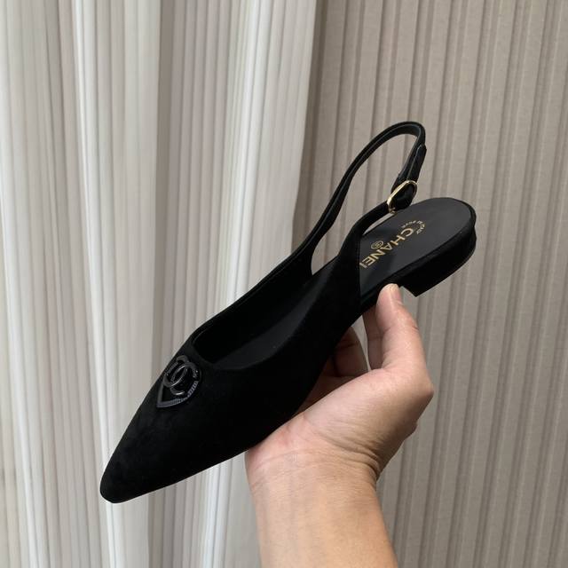 Chane* | Chanel 25P New Arrival Milan Runway Mary Jane Shoes The Most Beautiful