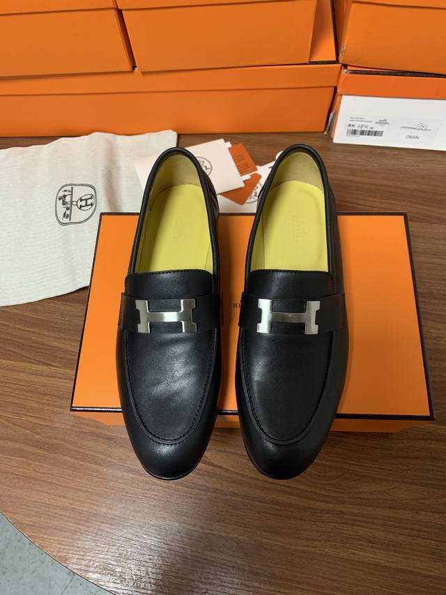 New Arrival Counter New Men's Four-Season Suit Style Factory Price: Size: 38-46