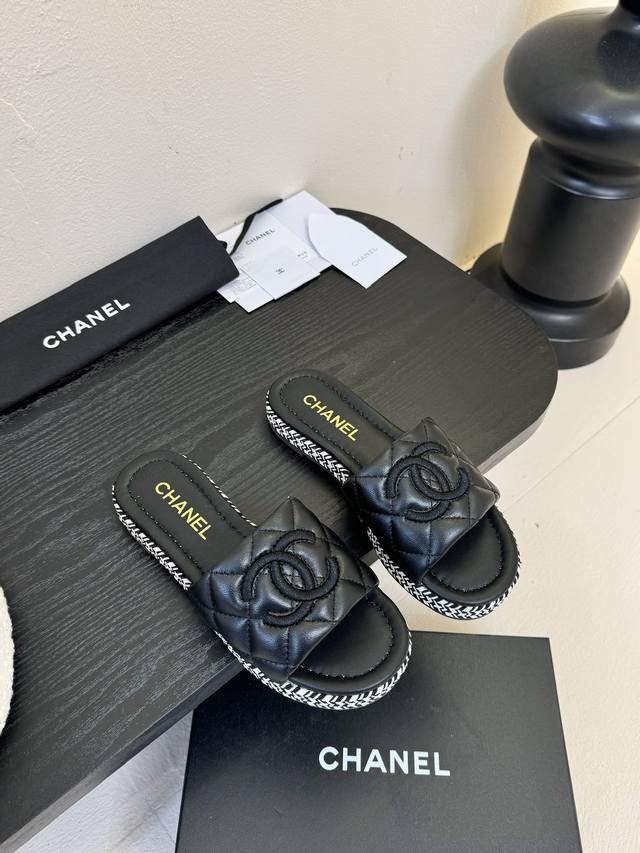Chanel Early Spring New Double C Embroidered Flat Strappy Sandals Authentic Mold