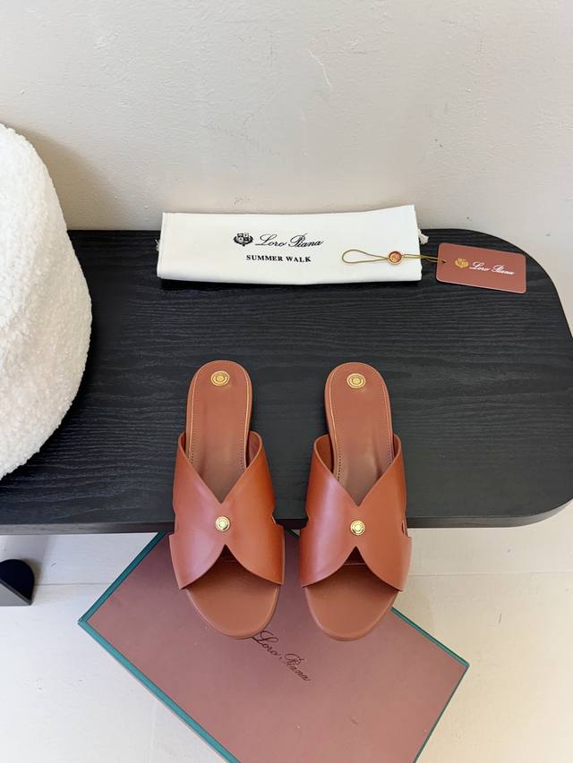 Loropiana 25Ss New Arrival Slipper Series Lp Has Always Prioritized Comfort And