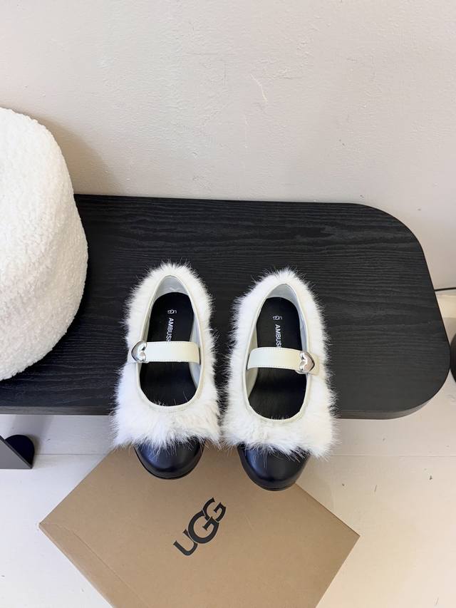 Ugg 2025 Spring/Summer Latest Runway Mary Jane Casual Shoes A Must-Have For Infl