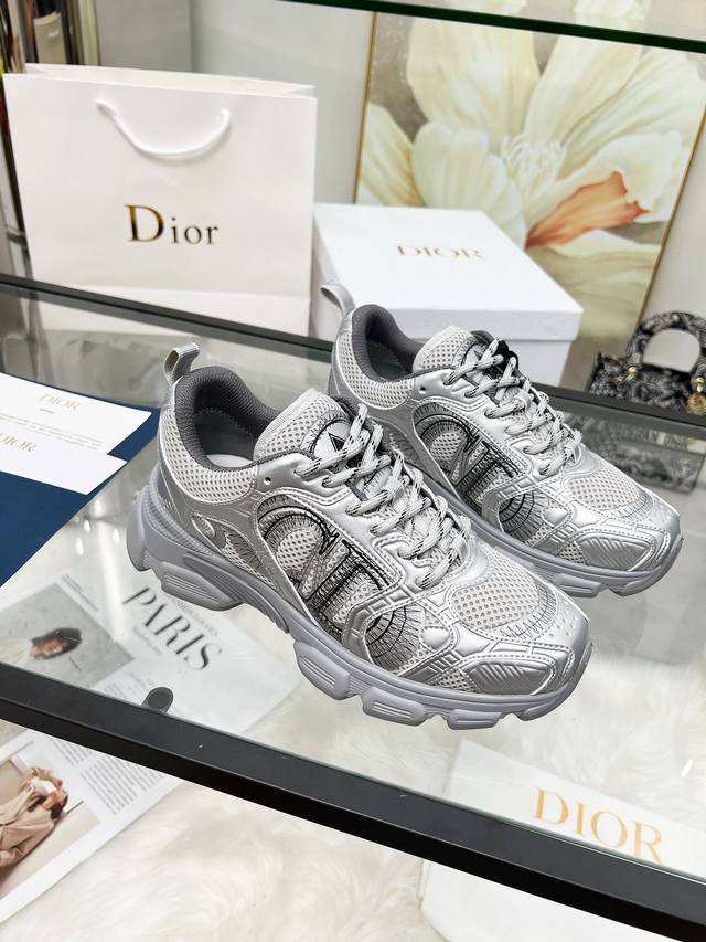 Men's Size +10 Chrono High-Top Running Shoes Fall New Arrival, Featuring Gray Me