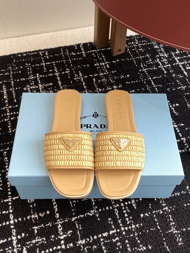 Premium-Grade Prada 25Ss New Spring/Summer Prada Woven Slippers Modern Lines And