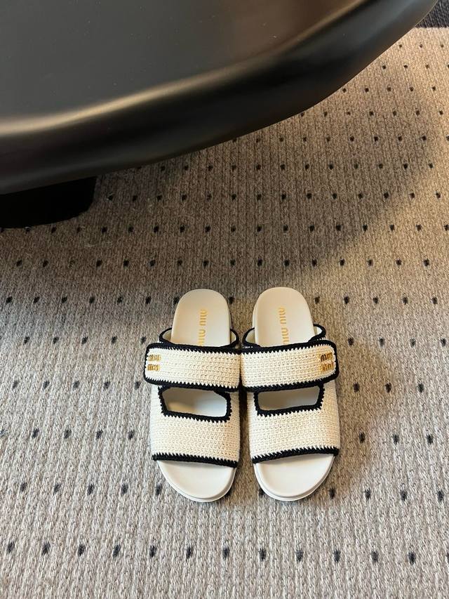 Miu Mi* 25 Two-Strap Raffia-Woven Sandal Miumi* Spring/Summer New Flat Lambskin