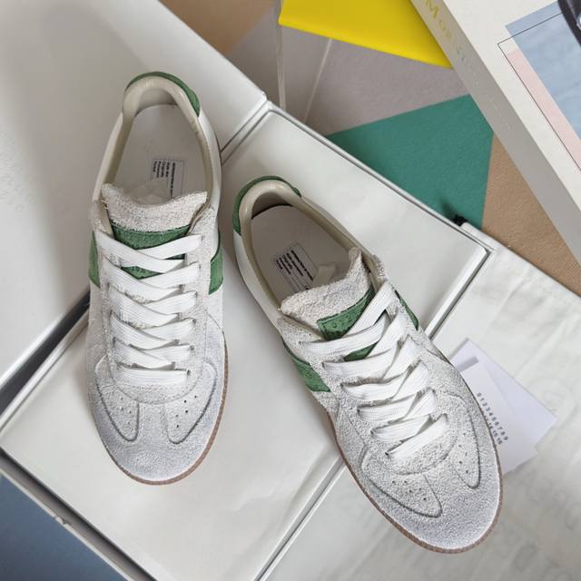 Top-Tier Version: Couple's Edition Maisonmargiela Mm6 Margiela Couple's Edition