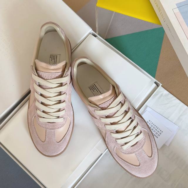 Top-Tier Version: Couple's Edition Maisonmargiela Mm6 Margiela Couple's Edition