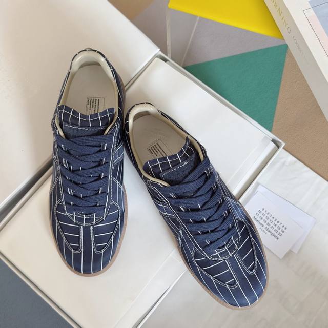 Top-Tier Version: Couple's Edition Maisonmargiela Mm6 Margiela Couple's Edition