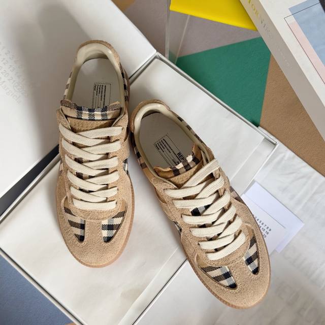 Top-Tier Version: Canvas Maisonmargiela Mm6 Margiela Couple's Edition Training S