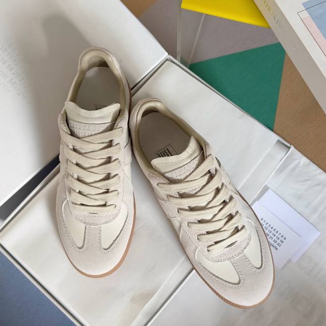 Top-Tier Version: Couple's Edition Maisonmargiela Mm6 Margiela Couple's Edition