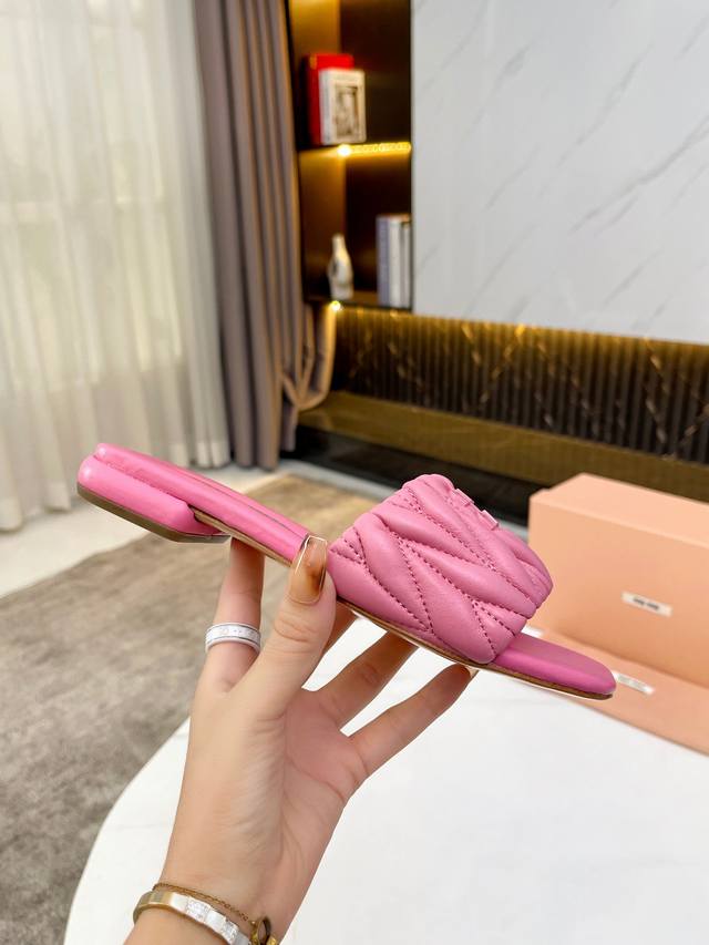 Factory-Direct Miu Ss25 New Arrival~ Miu's Summer Genuine Leather Sole Slippers,