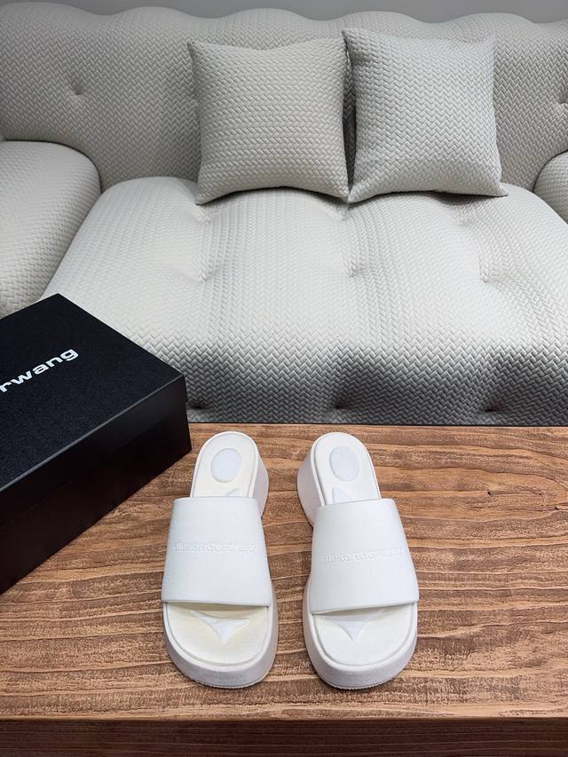 A*Lexander~ Wang Alexander Platform Thick-Soled Cool Sandals Synchronized With T