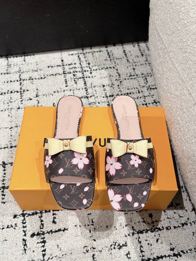 Takashi Murakami X Louis Vuitton 25 6Am Square-Toe Open-Toe Flip-Flops It's Hard