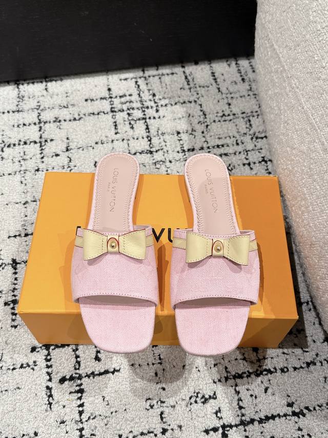 Takashi Murakami X Louis Vuitton 25 6Am Square-Toe Open-Toe Sandal It's Hard Not