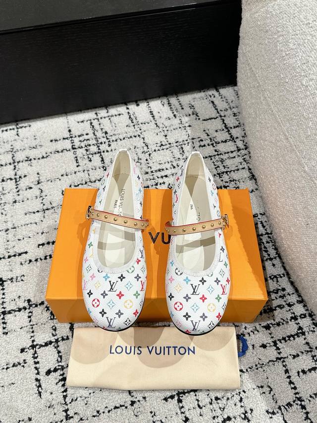 Top-Tier Version Louis Vuitton Lv 25 Spring/Summer Latest Mary Jane Pumps Simple