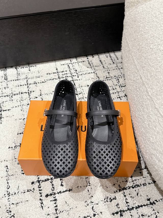 Top-Tier Version Louis Vuitton Lv Louis Vuitton 25 Spring/Summer Latest Perforat