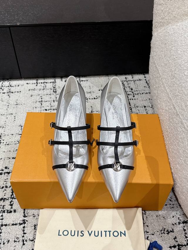 Top-Tier Version Louis Vuitton 25 Spring/Summer Pointed-Toe High Heels Eagle-Bea