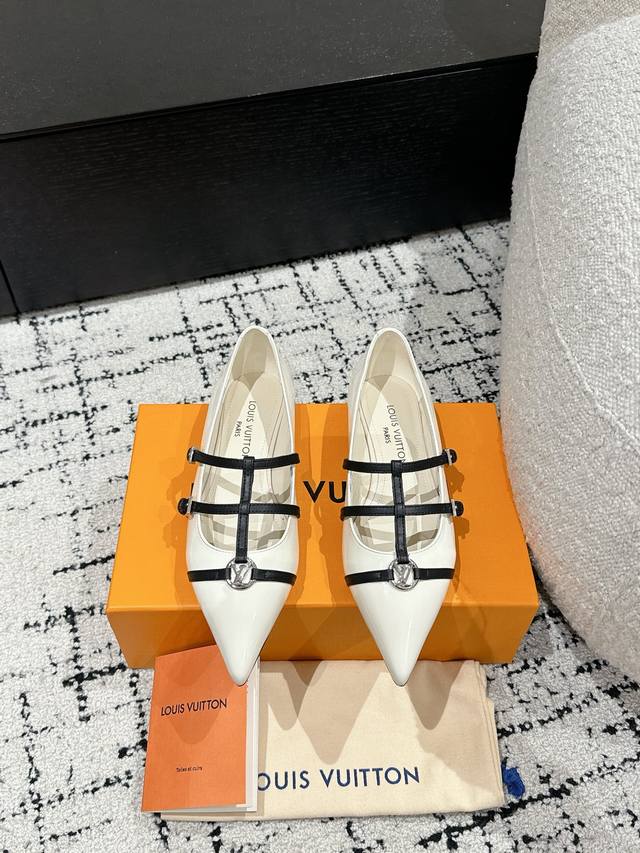 Top-Tier Version Louis Vuitton 25 Spring/Summer Pointed-Toe High Heels Eagle-Bea