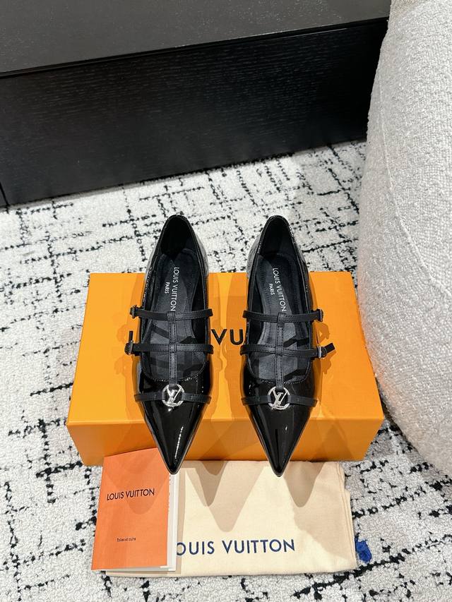 Top-Tier Version Louis Vuitton 25 Spring/Summer Pointed-Toe High Heels Eagle-Bea
