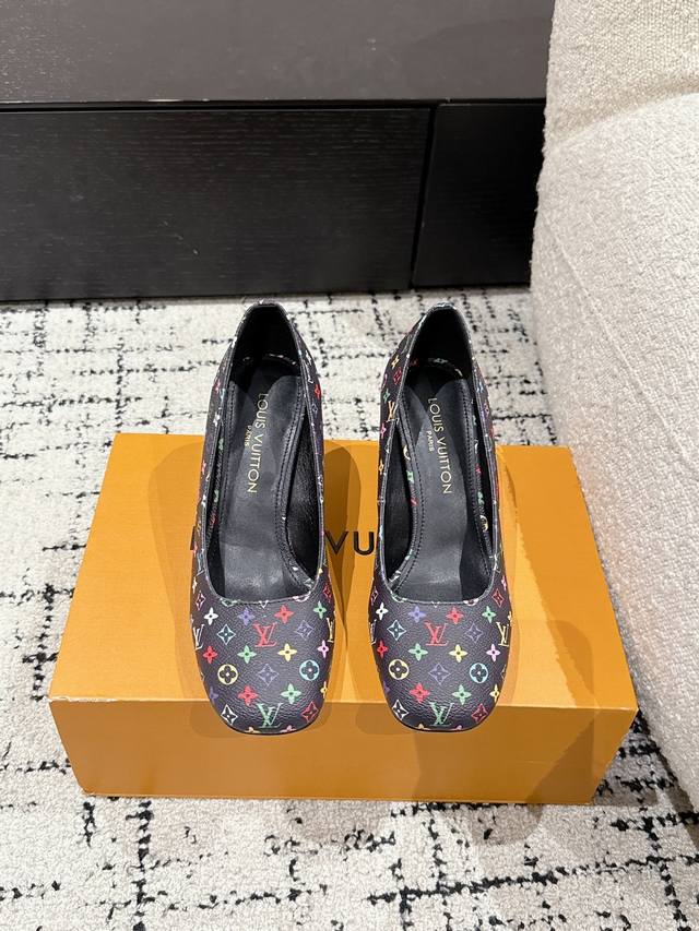 Louis Vuitton 25 Swing Latest Chunky Heel Mary Jane Sandals Simple And Elegant,