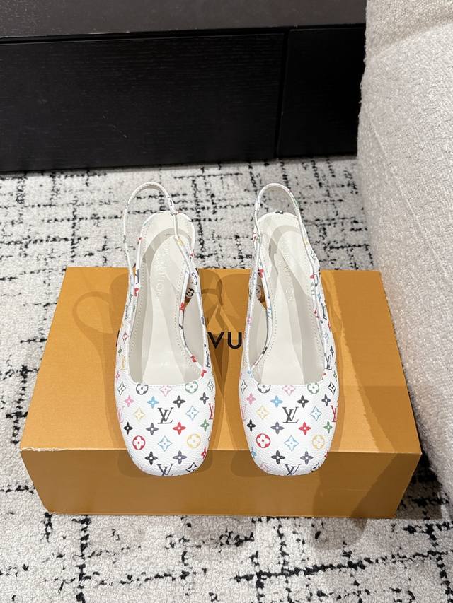 Louis Vuitton 25 Swing Latest Chunky Heel Mary Jane Sandals Simple And Elegant,
