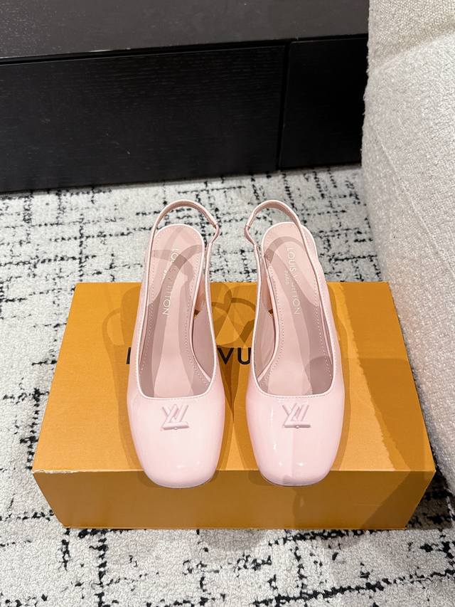 Louis Vuitton 25 Swing Latest Chunky Heel Mary Jane Sandals Simple And Elegant,