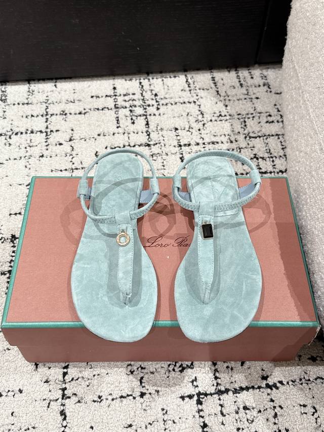 Top-Tier Version, Premium Quality Loro Piana L New British-Style Thong Sandals,