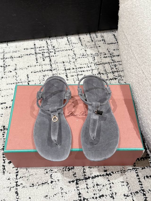 Top-Tier Version, Premium Quality Loro Piana L New British-Style Thong Sandals,