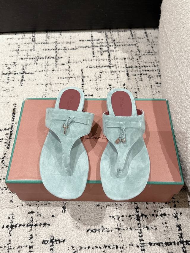 Top-Tier Version, Premium Quality Loro Piana L New British-Style Thong Sandals,