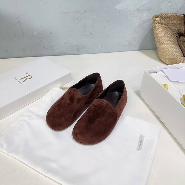 High-Quality Factory-Direct! The Row Spring/Summer New Arrival Round-Toe Bread S