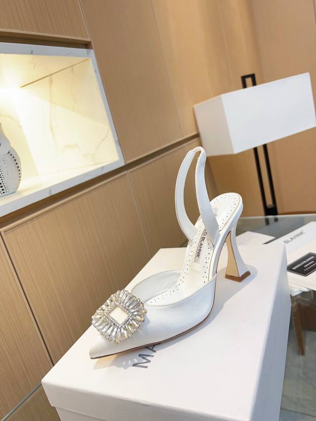Top-Tier Version Manolo Blahnik Four Seasons Classic 90Mm