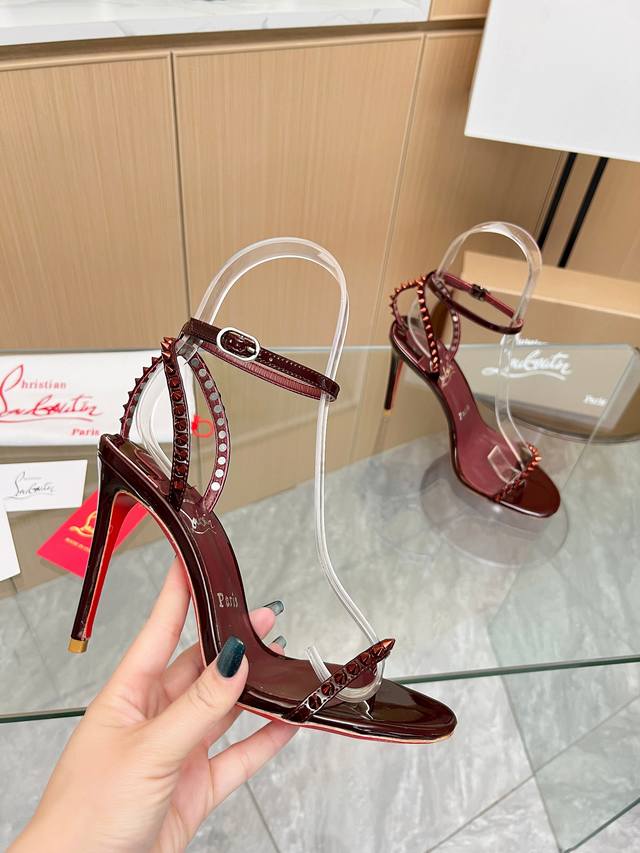 Christianlouboutin Road Platinum Cl Red Sole Shoes