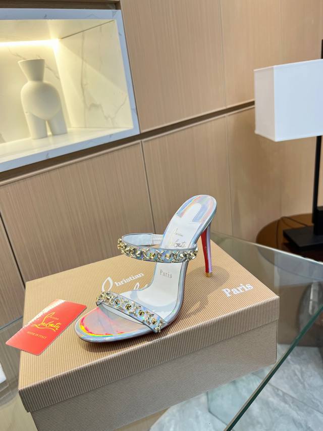 Christianlouboutin Road Platinum Cl Red Sole Shoes Just Queen Spring Women's Cry