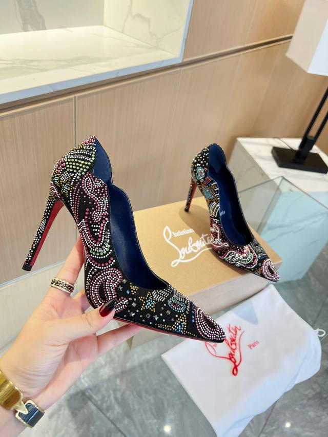 Christianlouboutin Road Platinum Cl Red Sole Shoes