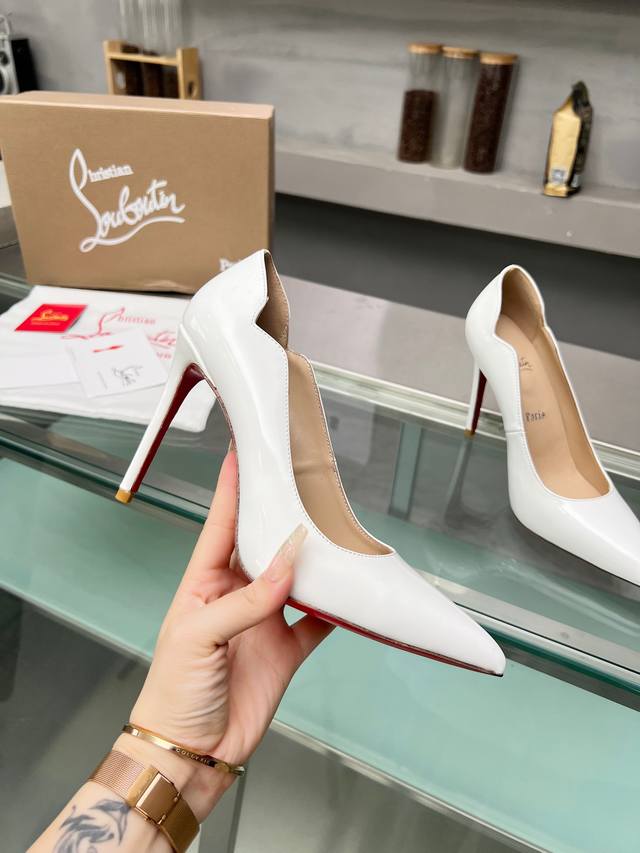 Christianlouboutin Road Platinum Cl Red Sole Shoes