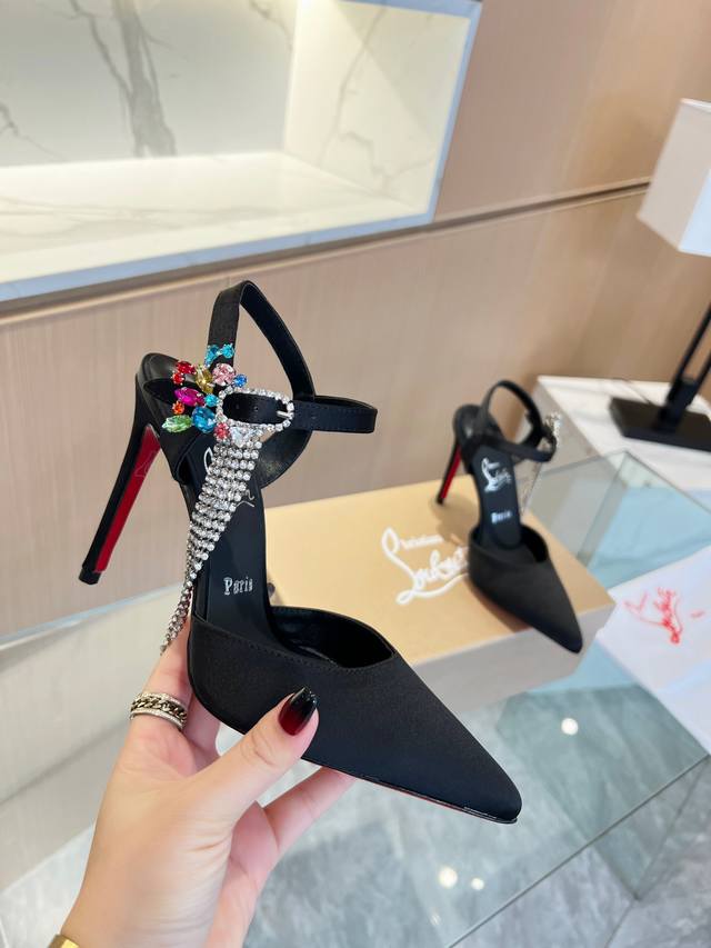 Christianlouboutin Road Platinum Cl Red Sole Shoes