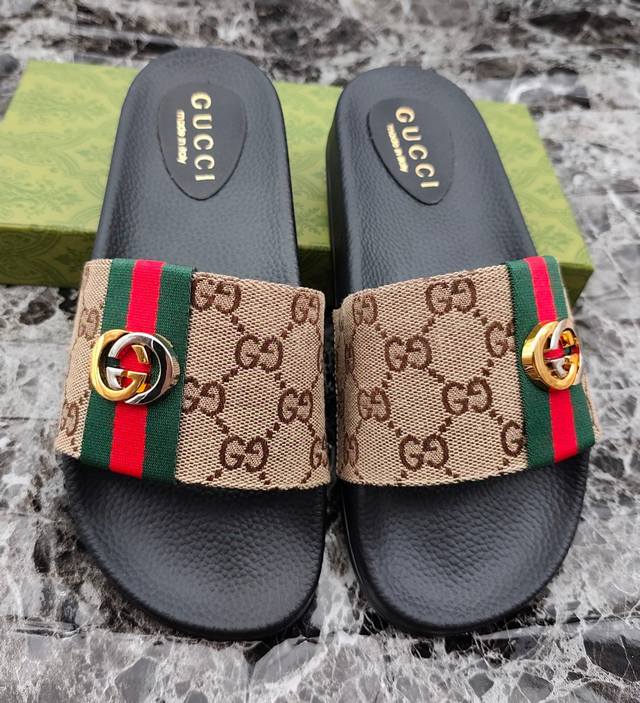 Available Year-Round, Same Style For Men And Women, Couple's Set Gucci 'slippers