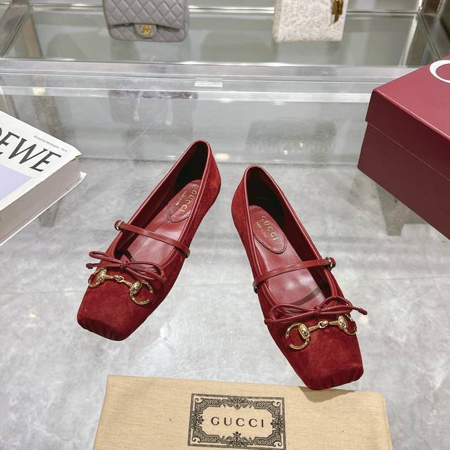 9099-10+ Burgundy 35-42 This Horsebit Ballet Flat Features A Square Toe Design A