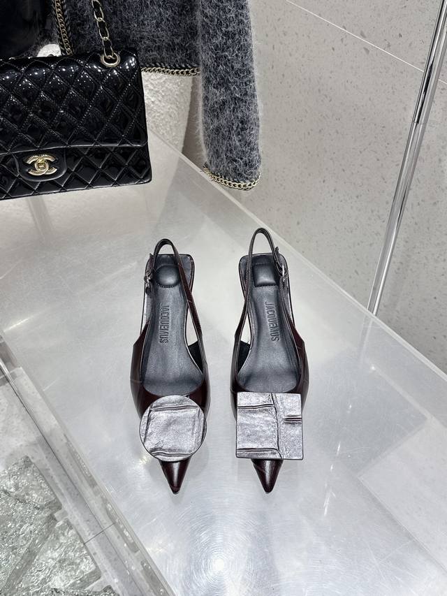 Premium-Grade Jacquemus 25Ss Spring/Summer New Arrival Pointed-Toe Mandarin Knot