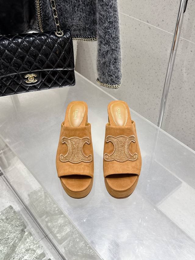 Top-Tier Edition Celine Spring/Summer New Arrival Triumph Arch Roman Chunky Heel