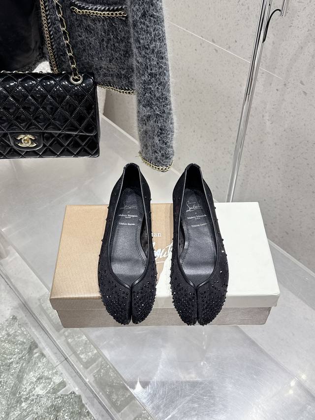 Christian Louboutin X Maison Margiela Split-Toe Flat Shoes Maison Margiela And C