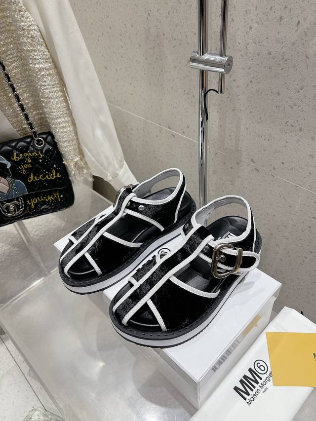 Suede, Leather Upper Maisom Margiela Mm6 Margiela Thick-Soled Sandals This Ultra