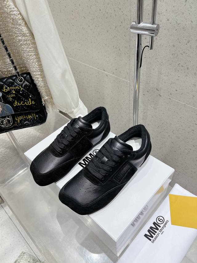 Mm6 Casual Training Shoes, Unisex, Cute Slanted Toe These Shoes Are So Comfortab