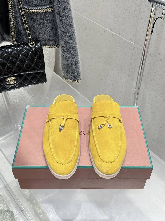 Men's 10 Classic Half-Slip Loafer Top-Of-The-Line Upgrade Edition. This Year's L