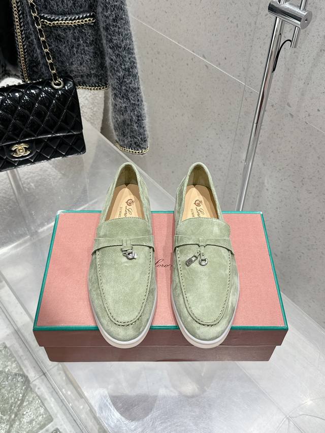 Men's 10 Classic Half-Slip Loafer Top-Tier Upgrade Edition. This Year's Lp Intro