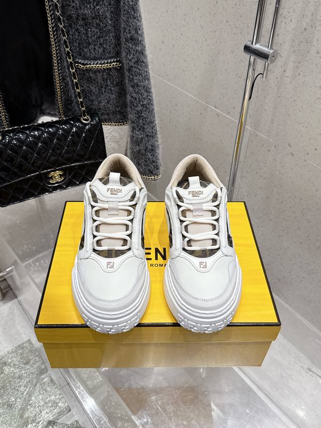 Top-Tier Version Men's Fendi 2025 Spring/Summer New-Style Thick-Soled Sneakers,