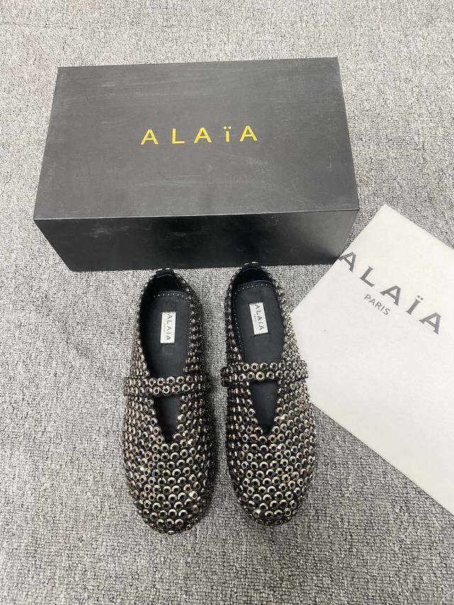 Alaia Runway-Inspired Flat Ballet Flats! Sweet And Edgy Ballet Style, An Extreme